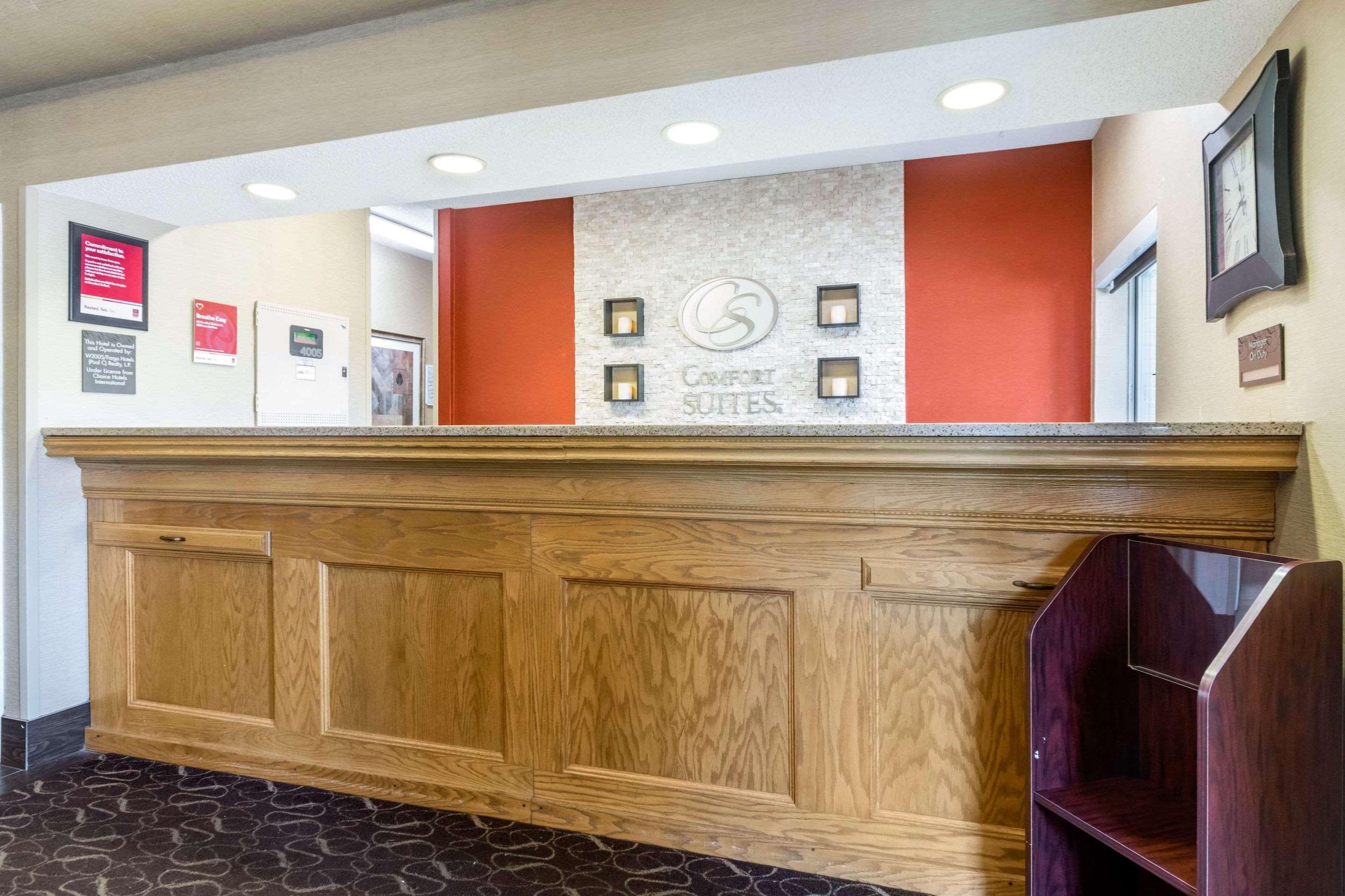 Comfort Suites Keeneland Lexington Exteriör bild