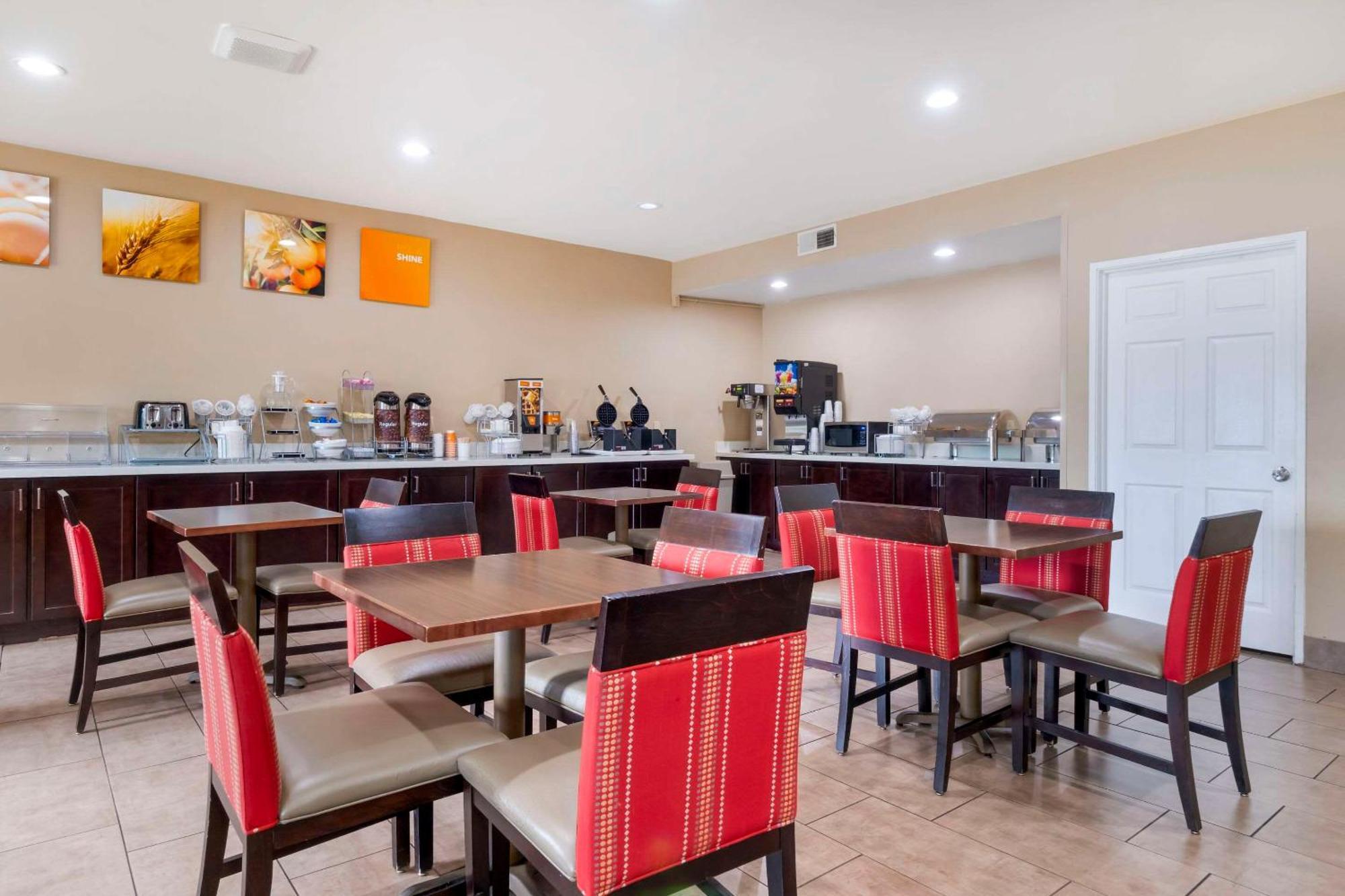 Comfort Suites Keeneland Lexington Exteriör bild