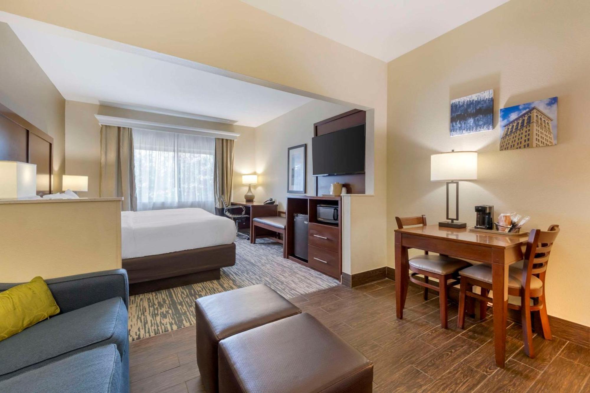 Comfort Suites Keeneland Lexington Exteriör bild
