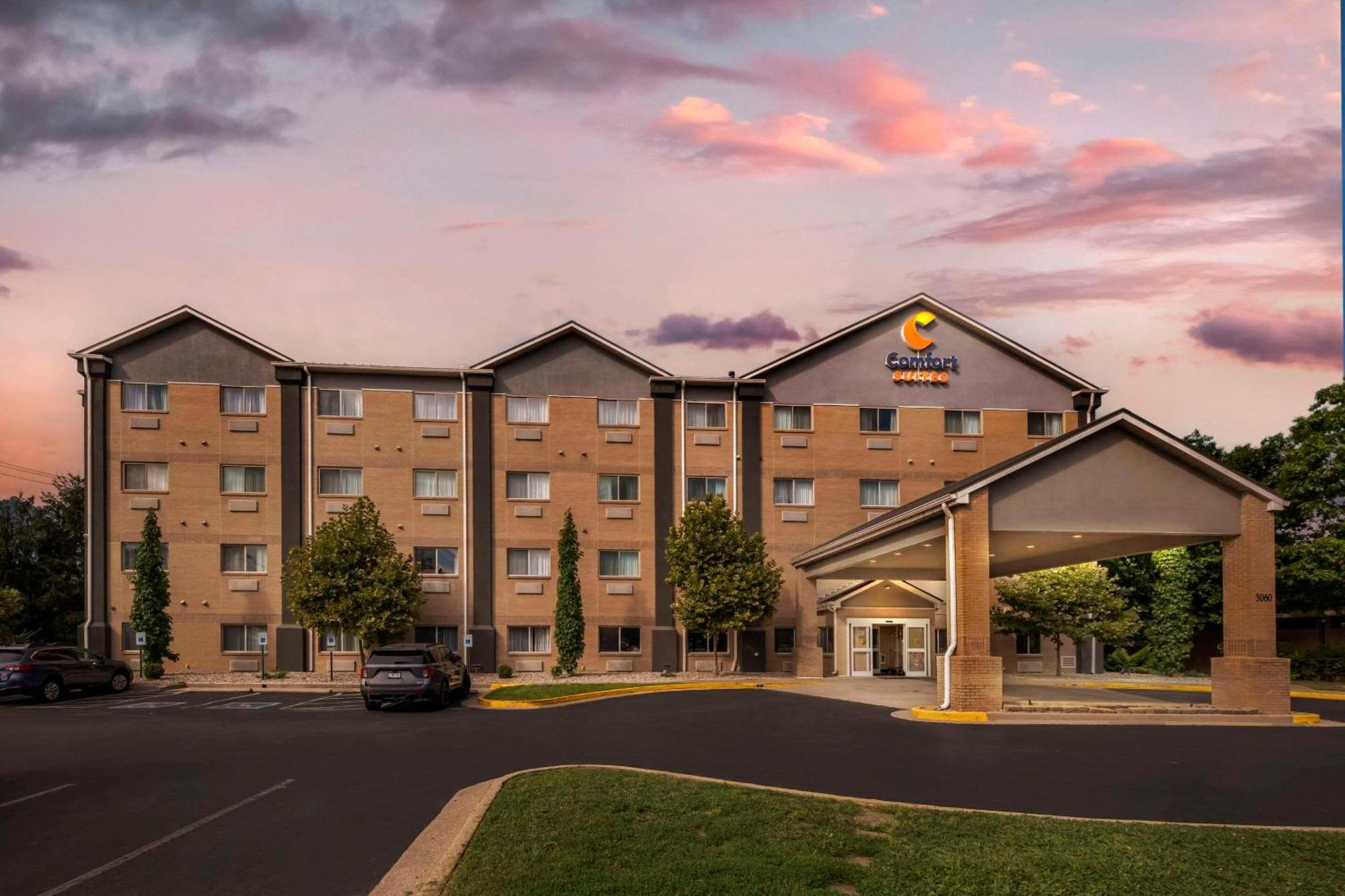 Comfort Suites Keeneland Lexington Exteriör bild